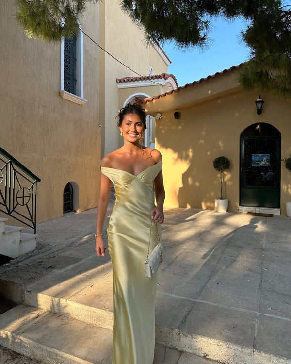 Flavia - Elegant Skulderfri Blonde Blomster Kjole